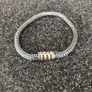 John Hardy gently used bracelet!!
